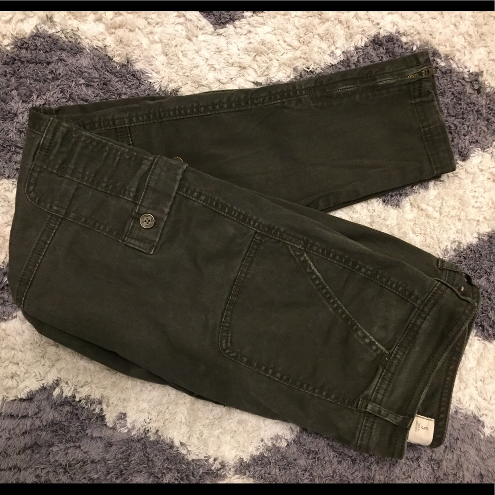 Hollister green cargo skinny pants